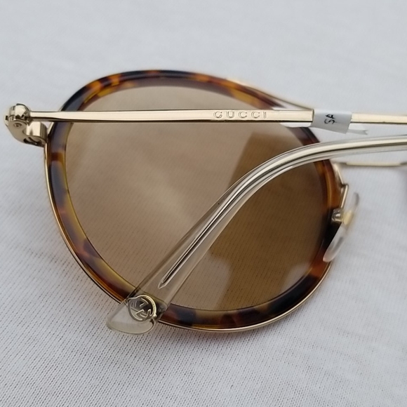 Gucci Sunglasses - Picture 4 of 8